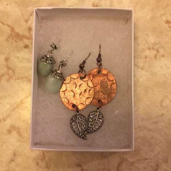 Jewelry bundle - Picture 2 of 4